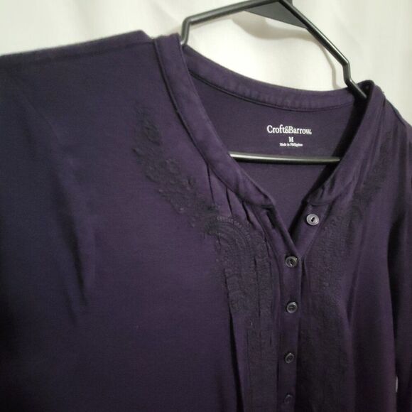 Croft & Barrow Top Dark Purple Medium flowy lace stretchy pleated Rayon classic - Picture 5 of 11